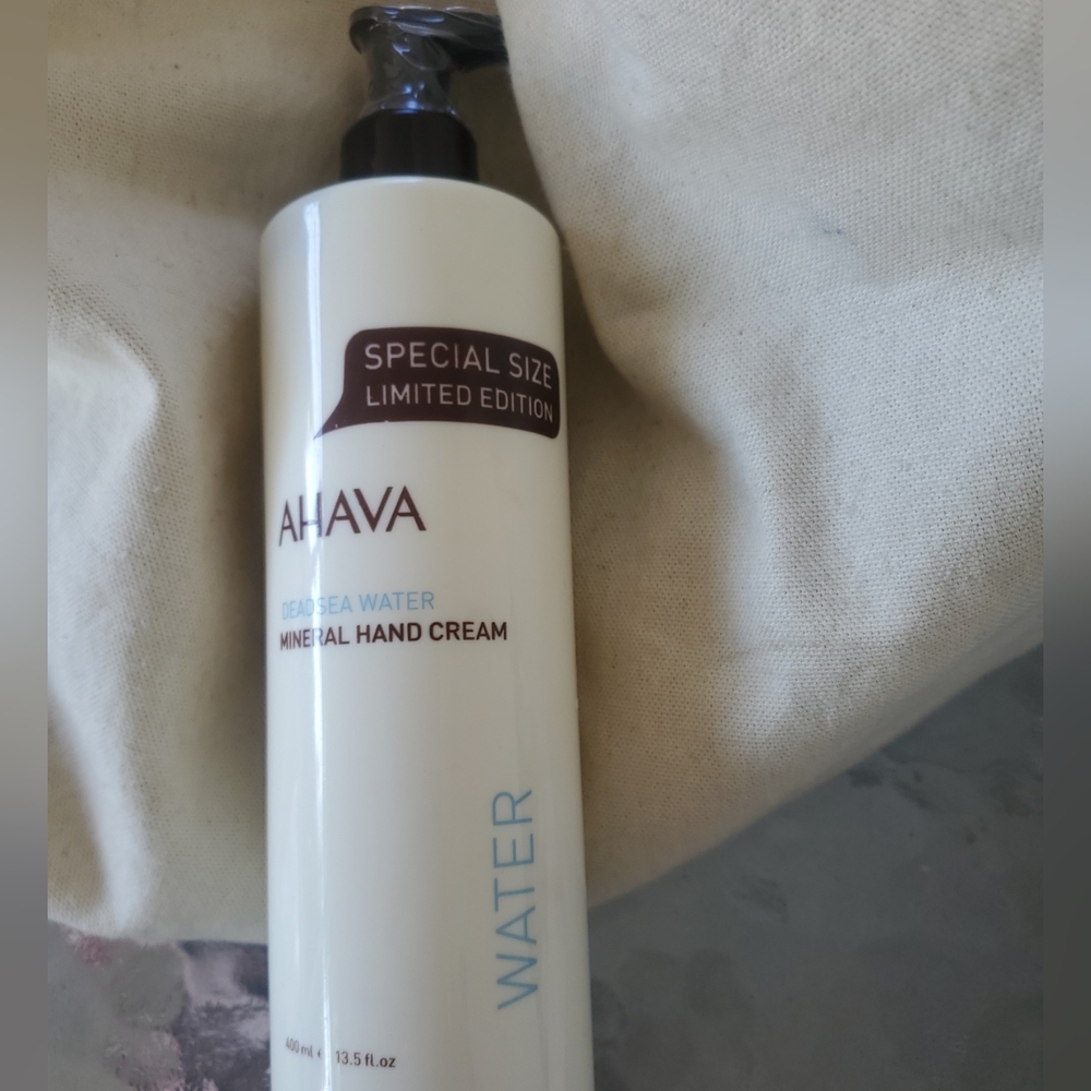 AHAVA 13.5oz Mineral Hand Cream W/Pump New Sealed